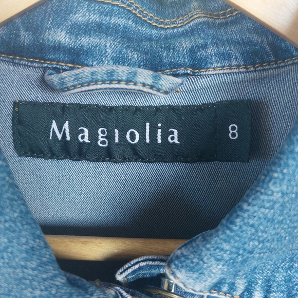 Size 8 Magnolia Denim Jean Jacket - Picture 9 of 9